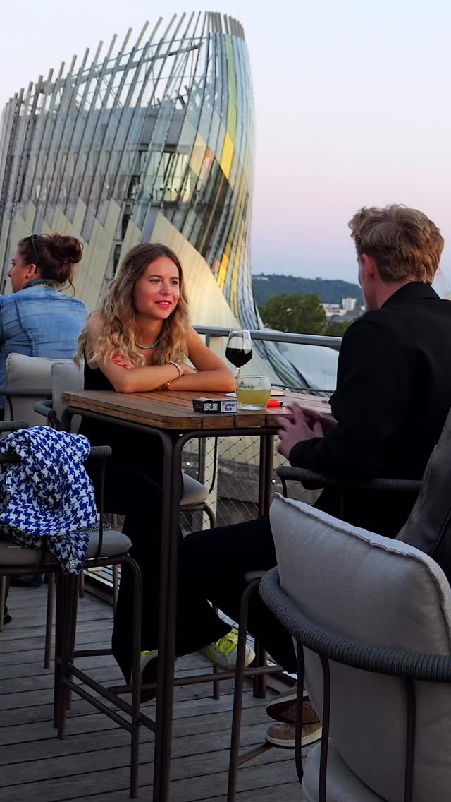 Une très belle collaboration avec l’Hôtel Renaissance Bordeaux @gina_bdx ✨  Un lieu avec lequel nous avons le plaisir de collaborer depuis plusieurs années, aussi bien sur la Direction Artistique que sur leurs Private Events !  #privateevent #directionartistique #collaboration #ginabordeaux #goodvibesagency